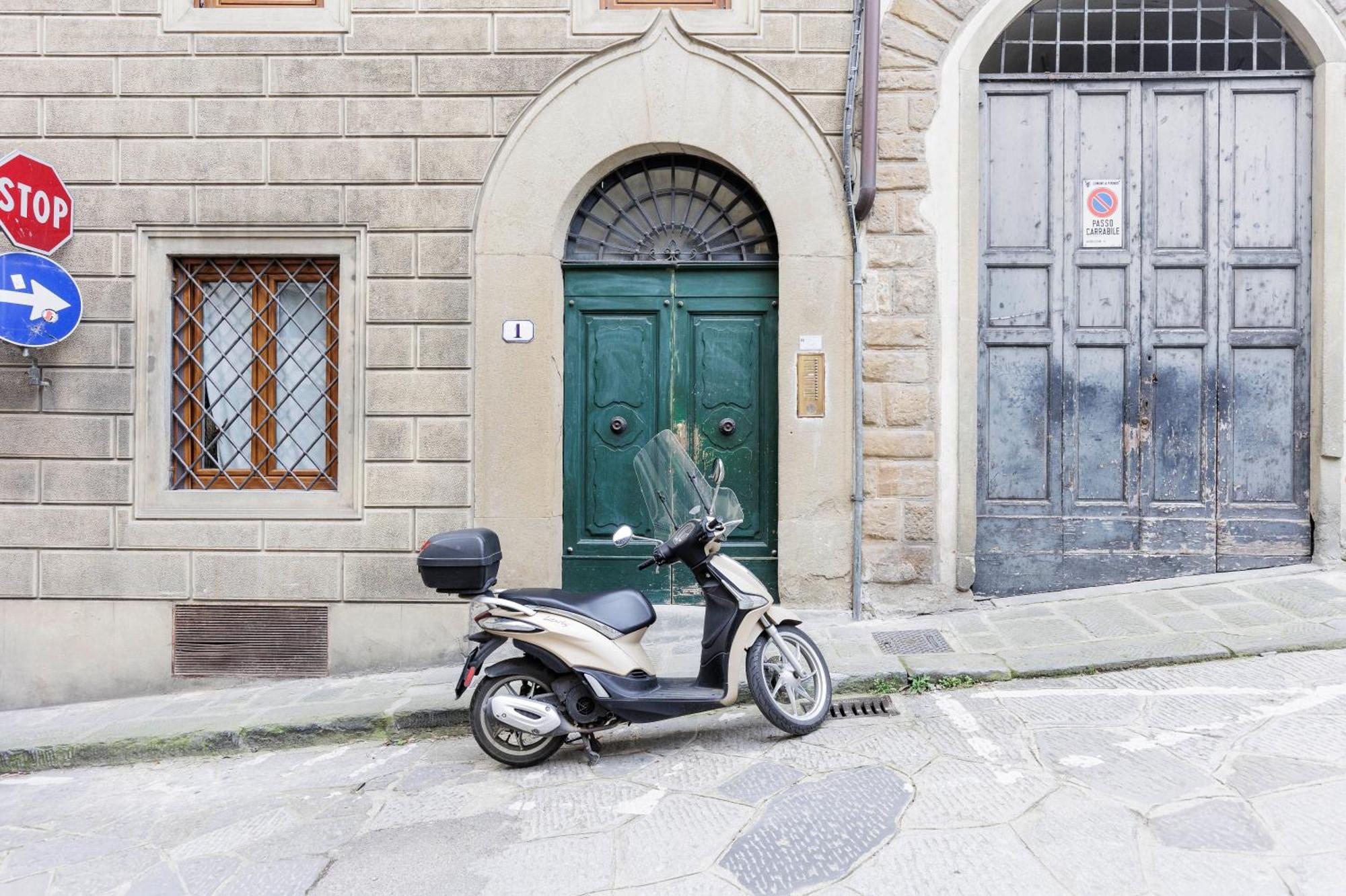 Ponte Vecchio Charming Apartamento Florencia